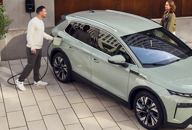 Skoda Enyaq cargando